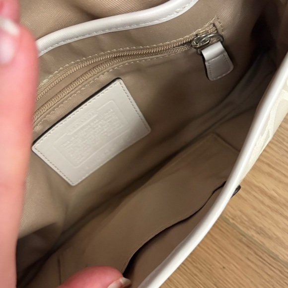 🐝 Coach Bumblebee Soho Bag - Picture 8 of 10